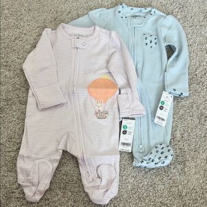 Carter's Sleeper Footies